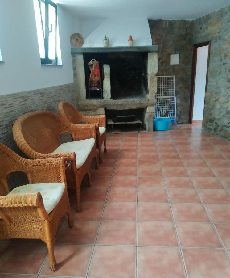 Apartamento A Nave Apartment Finisterre Bagian luar foto